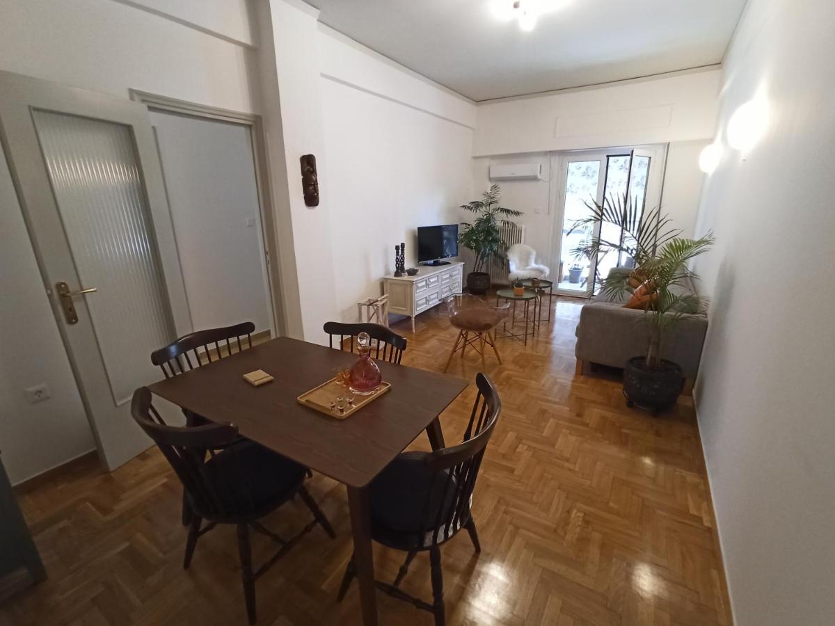 Apartment Comfortable 2-bedroom Near City Center 100m From Metro *