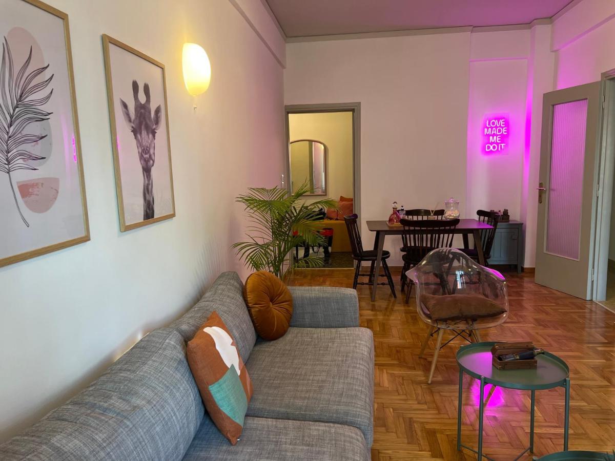 Apartment Comfortable 2-bedroom Near City Center 100m From Metro *