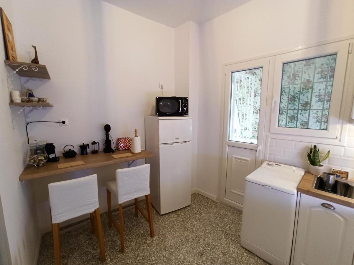 Comfortable 2-bedroom Near City Center 100m From Metro *