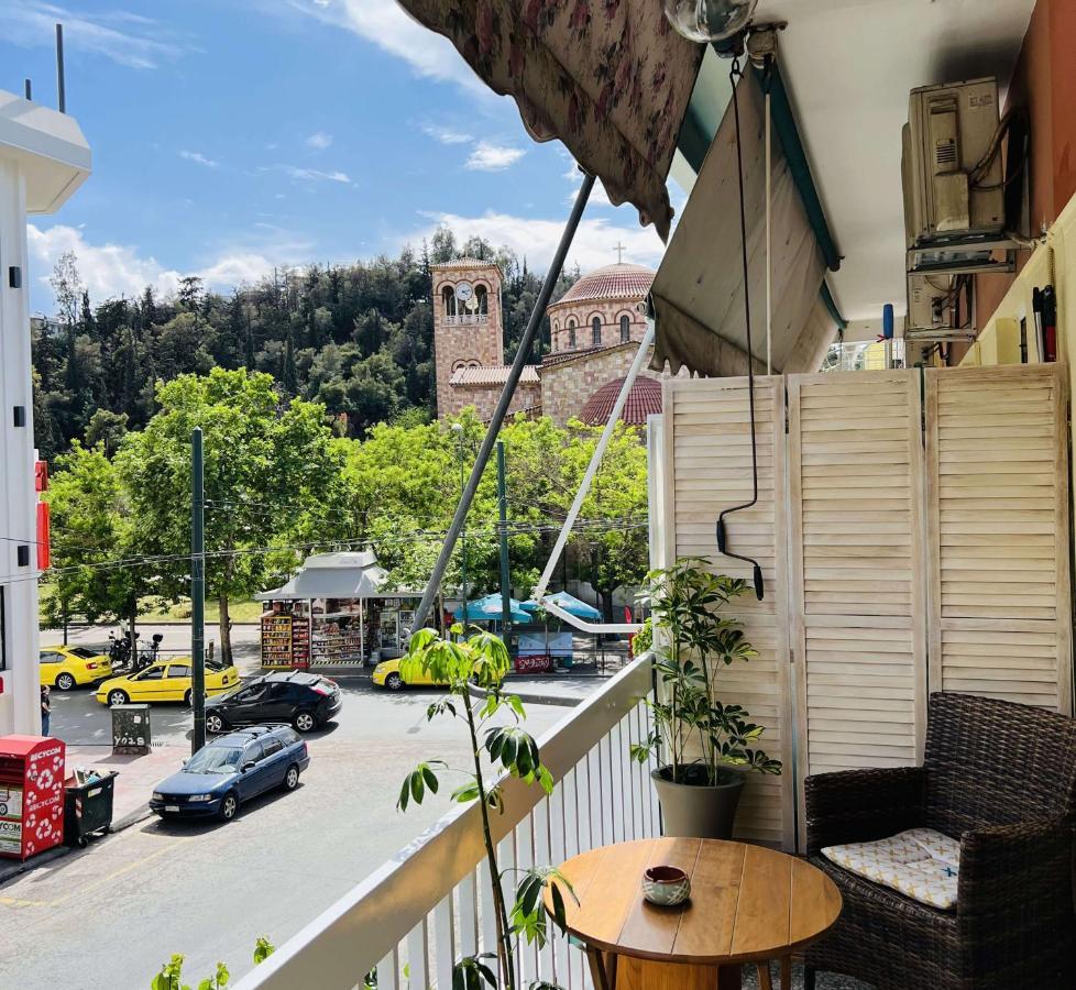 Comfortable 2-bedroom Near City Center 100m From Metro * Athènes