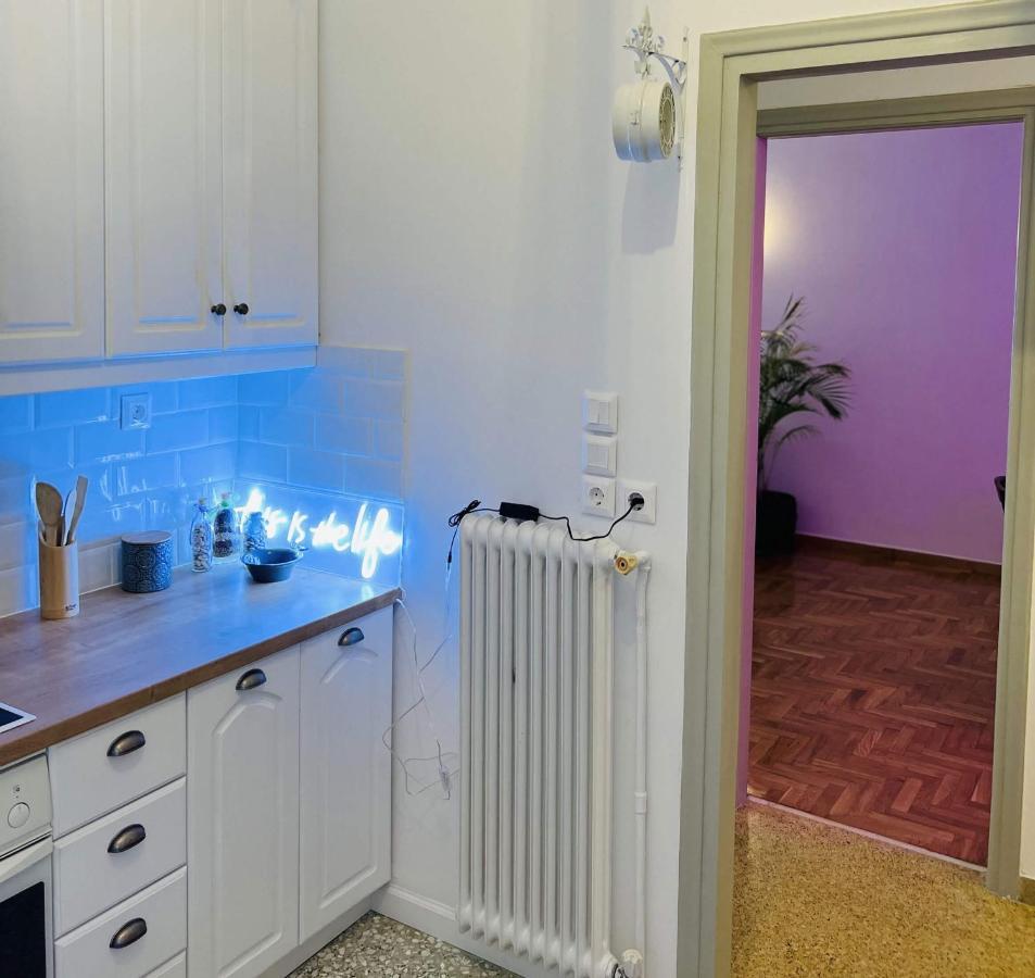 Comfortable 2-bedroom Near City Center 100m From Metro Appartement *